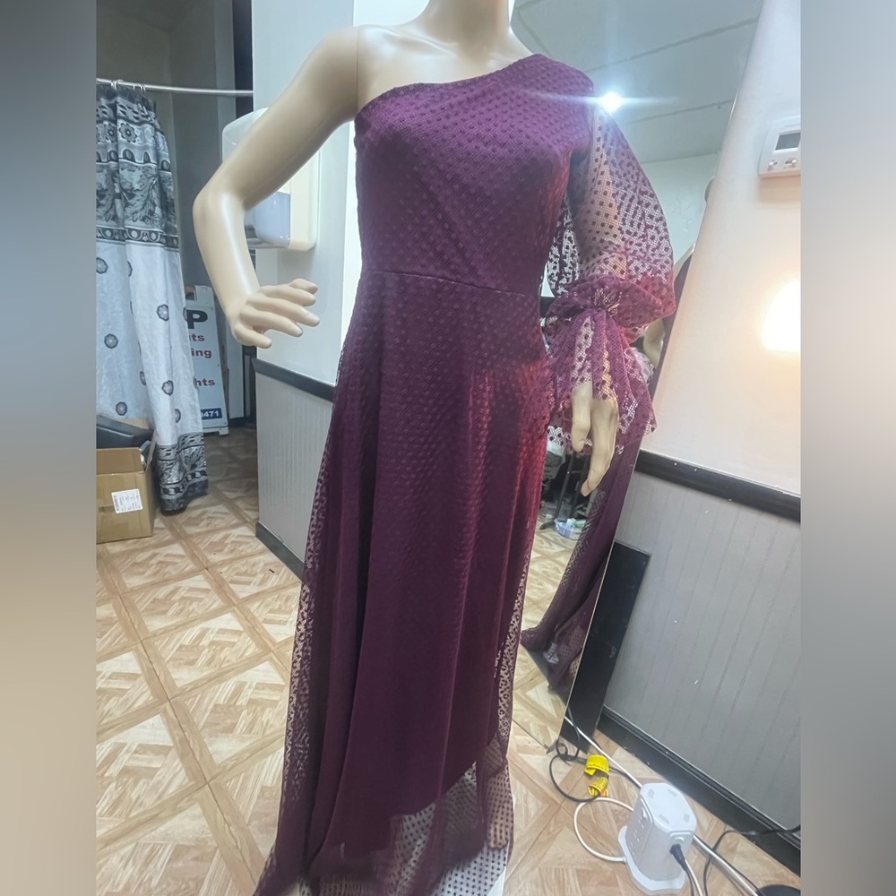 👗 - Picture 3 of 3